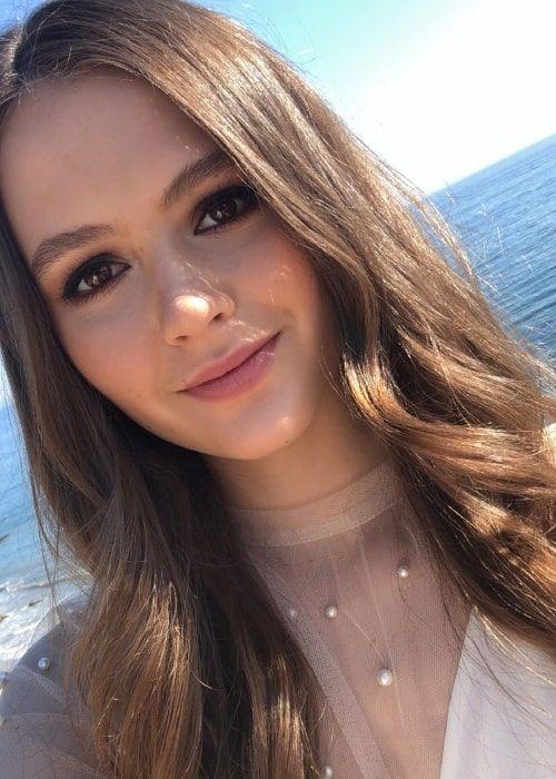 Olivia Sanabia Photo #1