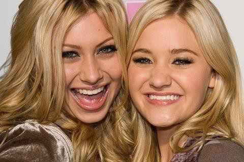 Aly & AJ Photo #1