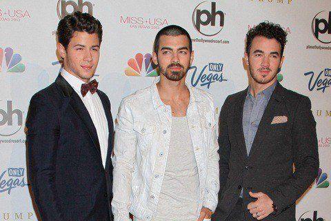 Jonas Brothers Photo #1