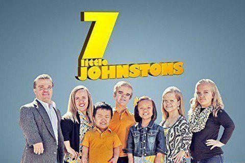 7 Little Johnstons Photo #1