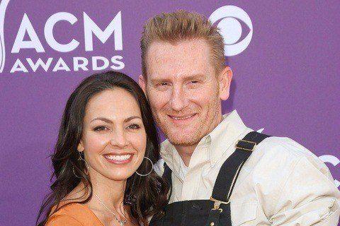 Joey + Rory Photo #1