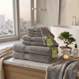 Utopia Towels 8 Piece Luxury Towel Set – Majestic Plush, Super Absorbent & Quicker-to-Dry, Thick 100% Ring Spun Cotton Towels for Bathroom, Spa & Hotel – 2 Bath, 2 Hand, 4 Washcloths, Grey
