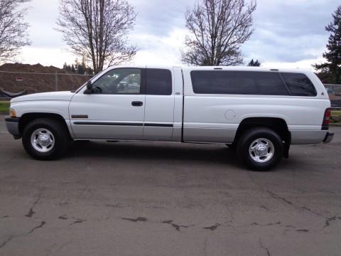 2001 Dodge Ram 2500 Base Extended Cab Pickup 5.9L for sale