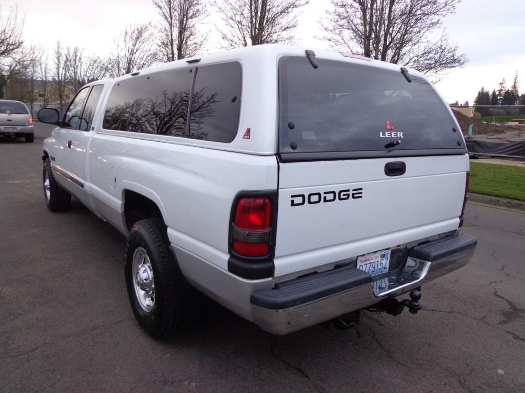 2001 Dodge Ram 2500 Base Extended Cab Pickup 5.9L