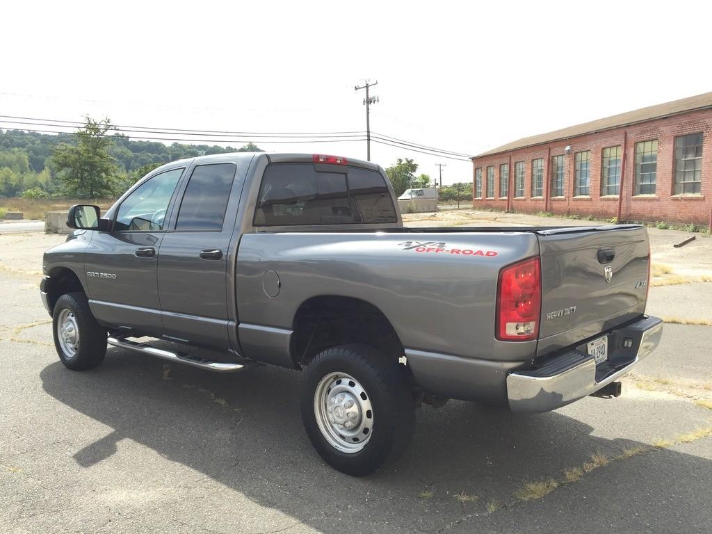 2005 Dodge Ram 2500 Crew Cab 5.9L Cummins Turbo Diesel