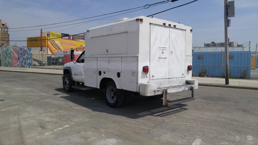 2001 Chevrolet C3500 Turbo Diesel Dually Mobile Wash Truck