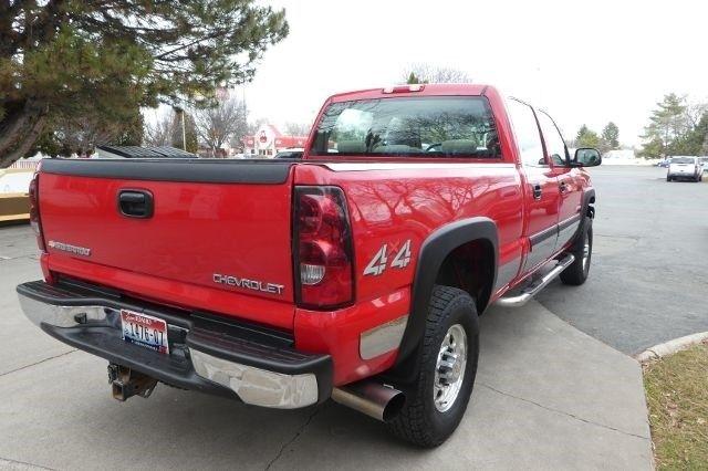 Very well maintained 2004 Chevrolet Silverado 2500 LT