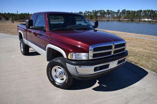 BEAUTIFUL 2002 Dodge Ram 2500