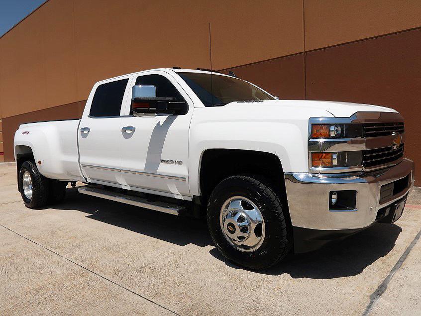 VERY NICE 2015 Chevrolet Silverado 3500