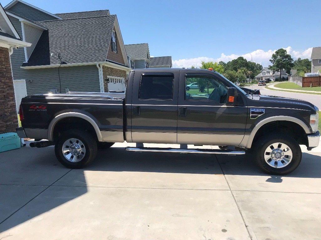 2008 Ford F 250 Tan – very well maintained