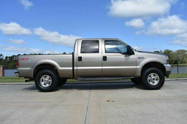 2004 Ford F-250 Crew Cab XLT FX4