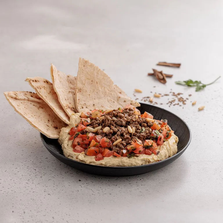 Meat with Hummus