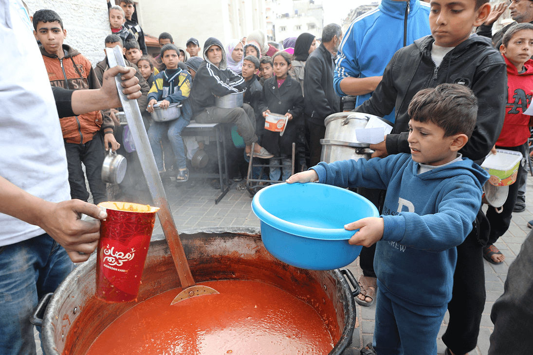 Feed Orphans in Gaza