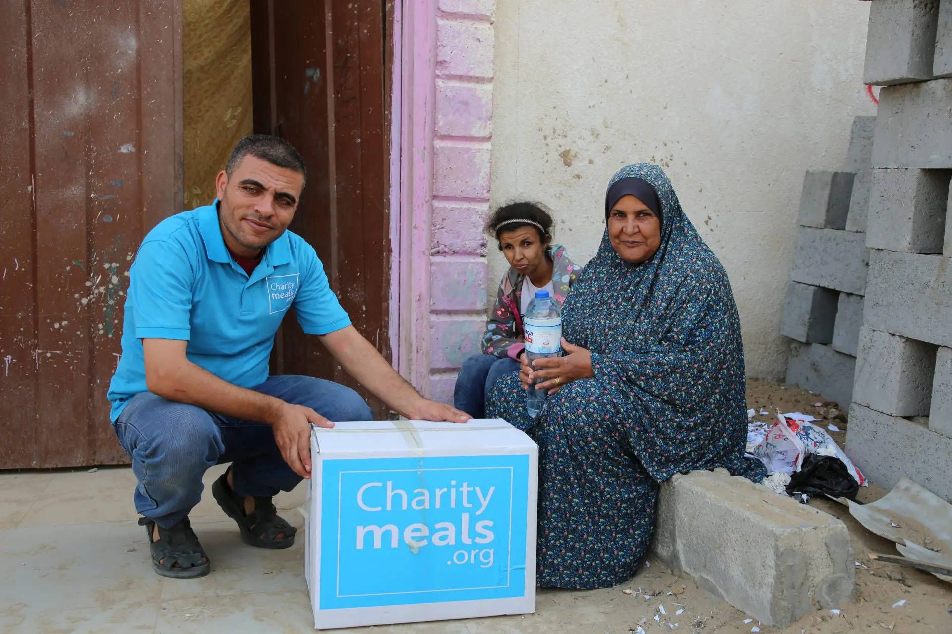 Featured image for How is Charity Meals Providing Food Parcels to People in Need?