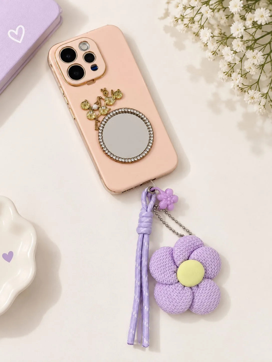 Daisy Phone Charm
