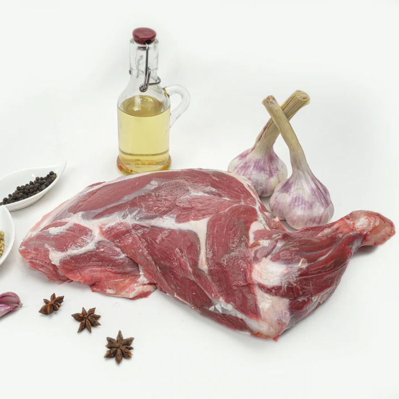Whole Lamb Shoulder 1.5KG