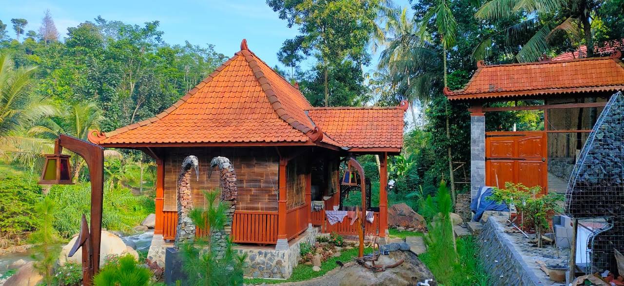Pilihan Rumah Kayu dan Rumah Joglo Berkualitas Tinggi untuk Investasi di Ponorogo