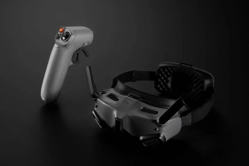 komplekt-dji-goggles-2-motion-combo-new.jpg