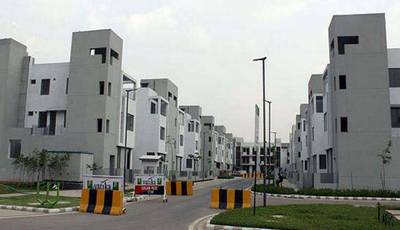 Flatmate required in 2BHK  flat  in Sector-82