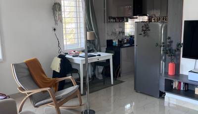 Looking for a female tenant for a fully furnished 1-BHK in Indiranagar.