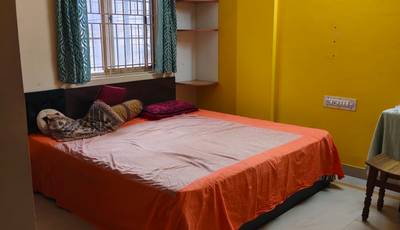 2 female roommates required in 3BHK  apartment  in Tyagaraja-Nagar-Basavanagudi