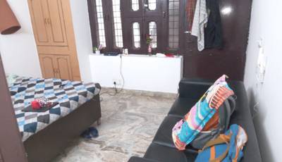 Male roommate required in 1BHK  independent house in Block-Q-South-City-I-Sector-40