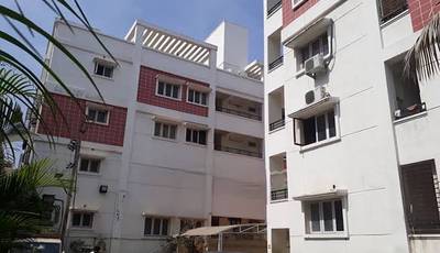 3 female flatmates required in 3BHK  flat  in Madhapur