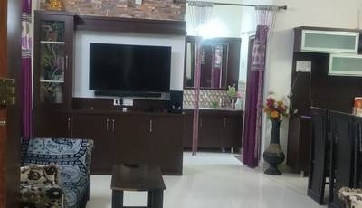 Female flatmate required in 2BHK  flat  in K-P-H-B-Phase-9-Kukatpally