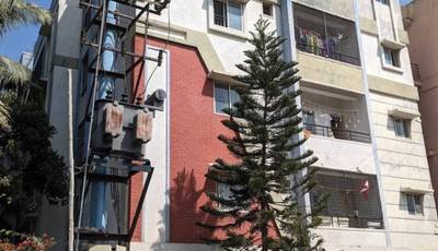 Flatmate required in 2BHK  flat  in Kalyan-Nagar