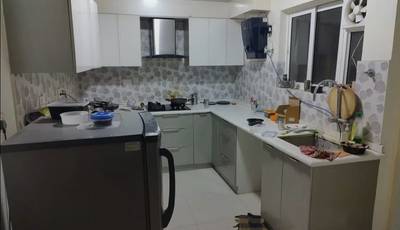 Flatmate required in 3BHK  flat  in Adarsh-Palm-Retreat-Bellandur