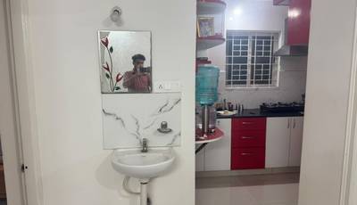Flatmate required in 2BHK  flat  in Kadugodi