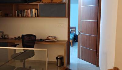 Flatmate required in 3BHK Duplex 10 minutes from Manyata Tech Park and Kamannahalli 