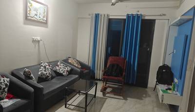 Female flatmate required in 2BHK  flat  in Khese-Park-Lohegaon