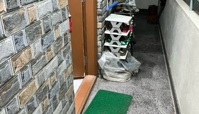 Room in 2BHK flat  available in HSR-Layout