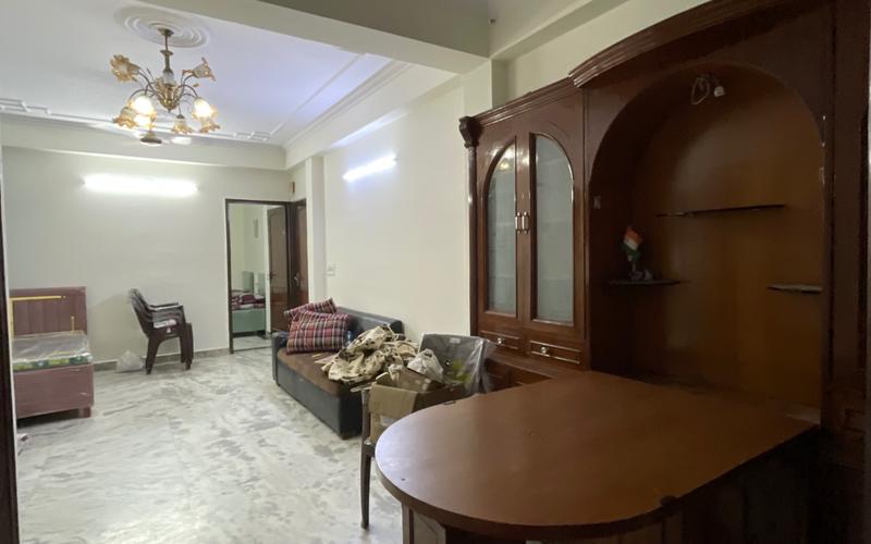Female PG in Anand-Vihar