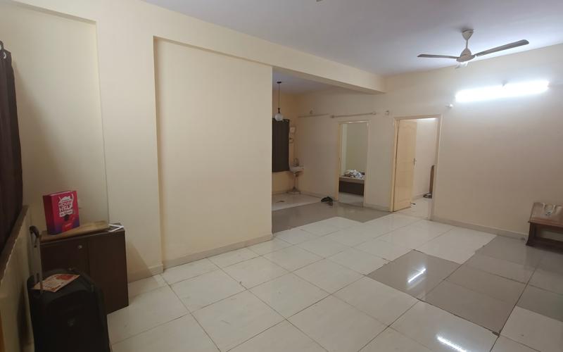 Female flatmate required in 2BHK  flat  in Marathahalli-Village-Marathahalli