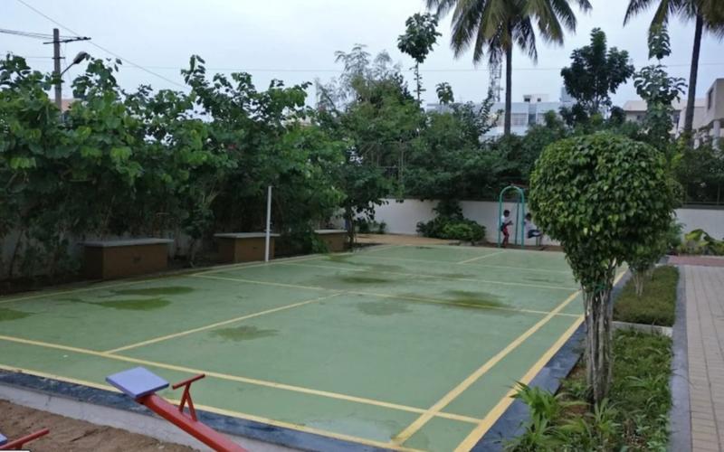 Room in 3BHK flat  available in Arekere