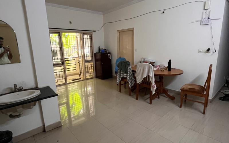 Male flatmate required in 3BHK  flat  in Green-Glen-Layout-Bellandur