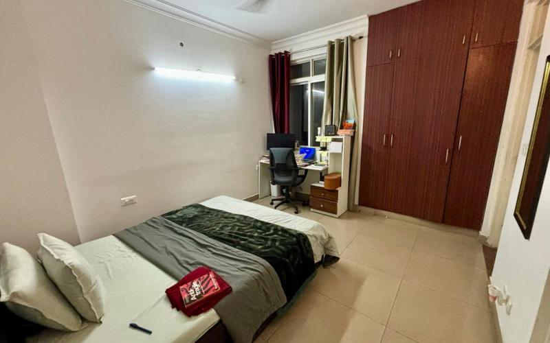 Female flatmate required in 3BHK  apartment  in Kannamangala
