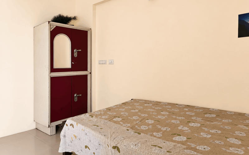 Male flatmate required in 4BHK apartment in 3rd Block Koramangala