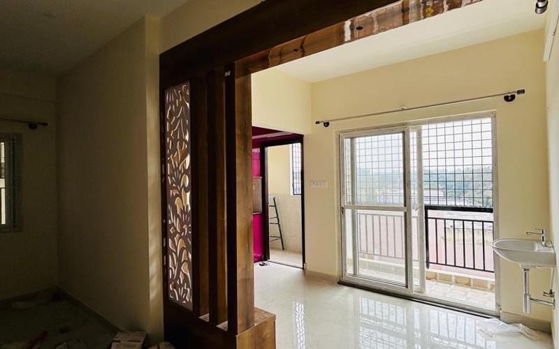 Female flatmate required in 2BHK  apartment  in Suddaguntapalya-C-V-Raman-Nagar