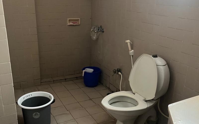 Female flatmate required in 2BHK  flat  in Victoria-Layout