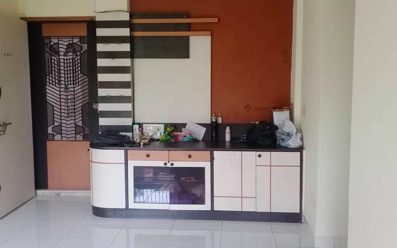 Female roommate required in 1BHK  flat  in Mulund-West