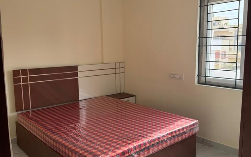 1BHK flat for rent in wind tunnel road
