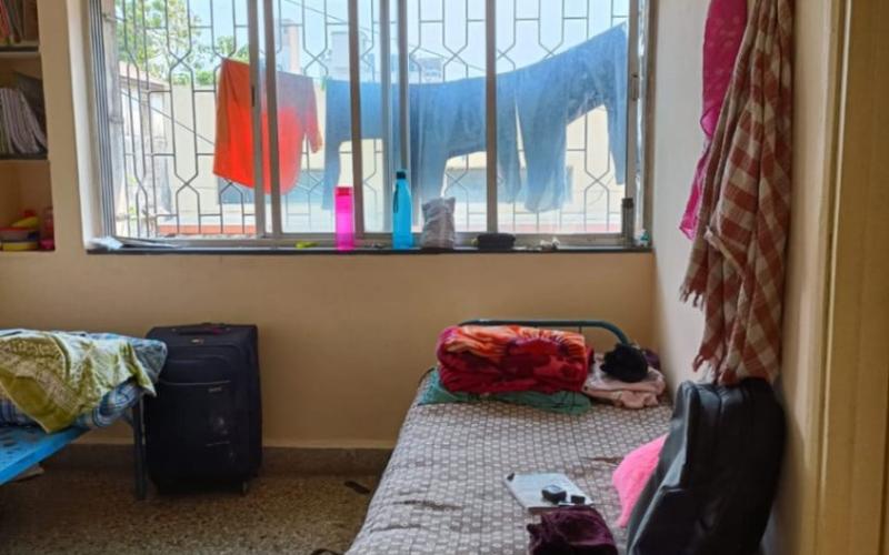 Female roommate required in 1BHK  flat  in Pune