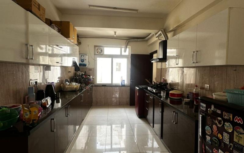 Flatmate required in 4BHK  flat  in Bellandur