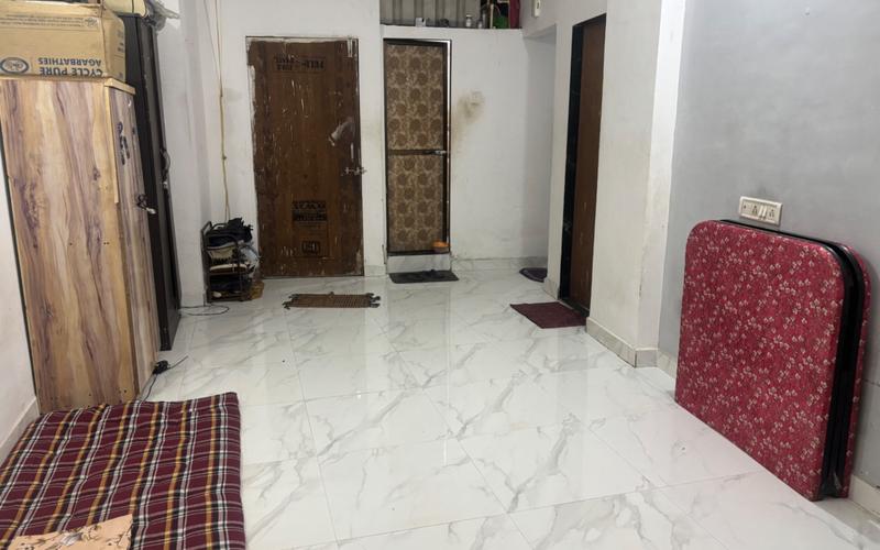 2 male flatmates required in 1BHK  flat  in Versova-Andheri-West