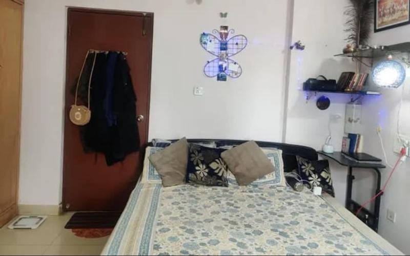Female flatmate required in 3BHK  apartment  in Munnekollal