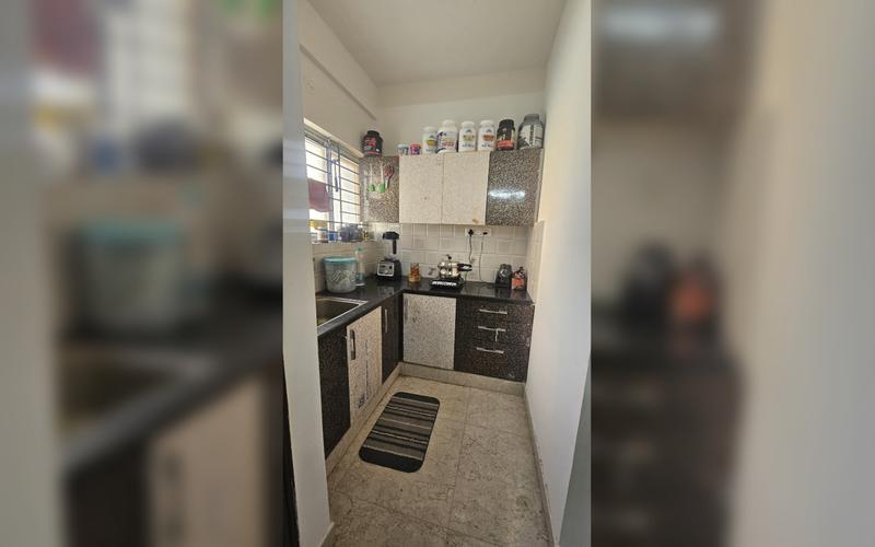 2  flatmates required in 2BHK  apartment  in Electronic-City