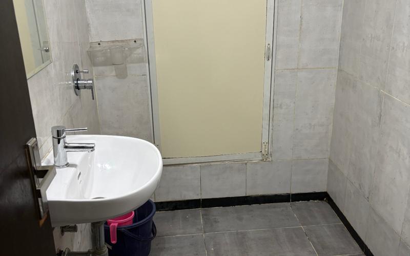 Male flatmate required in 3BHK  flat  in Lingampally